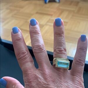 Elegant Gold and Blue Ring